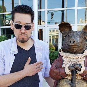 Meet your Posher, Christopher